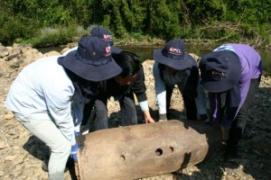 All deminers, whether male or female, must work as a team to manage difficult tasks that no single individual could perform.